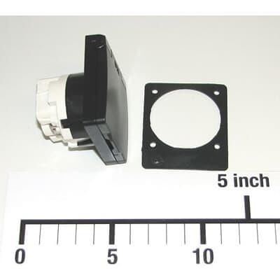 3hac15749-1