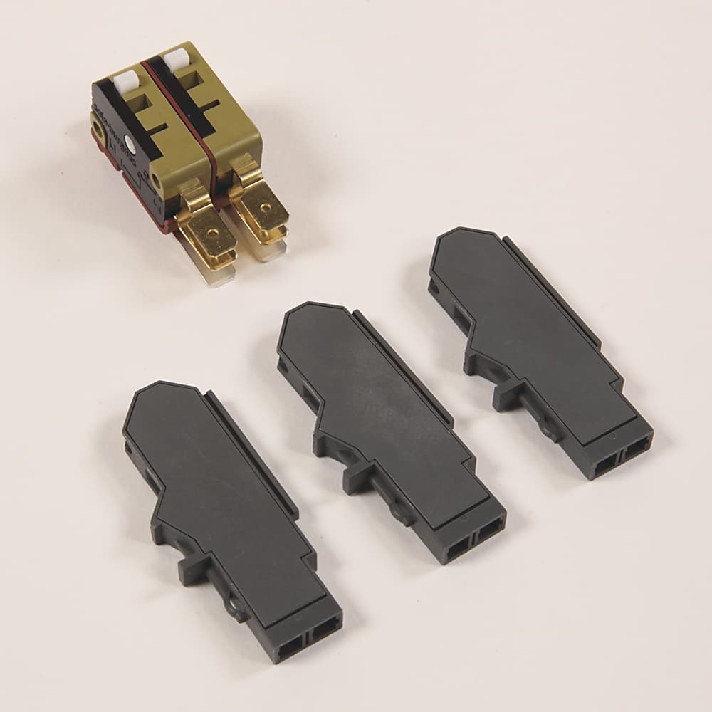 Rockwell Automation 140G-N-EA1R1J